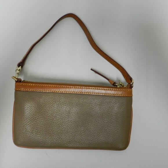 Dooney & Bourke Leather pebbled weather resistant zip top small baguette clutch - Picture 7 of 10